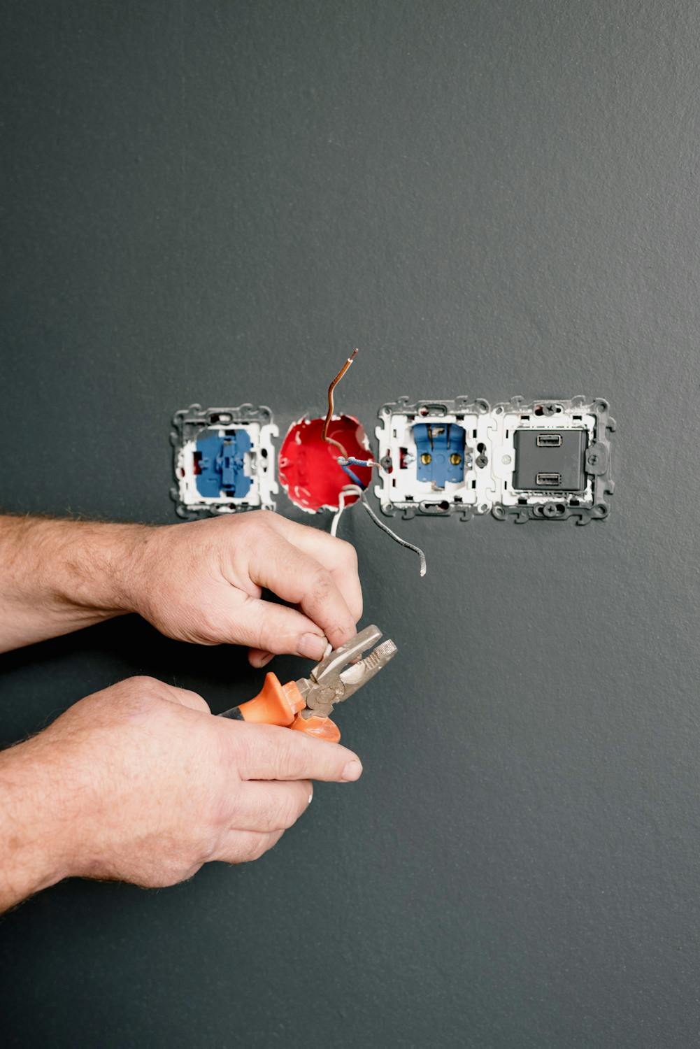 Dépannage électrique — installation prises